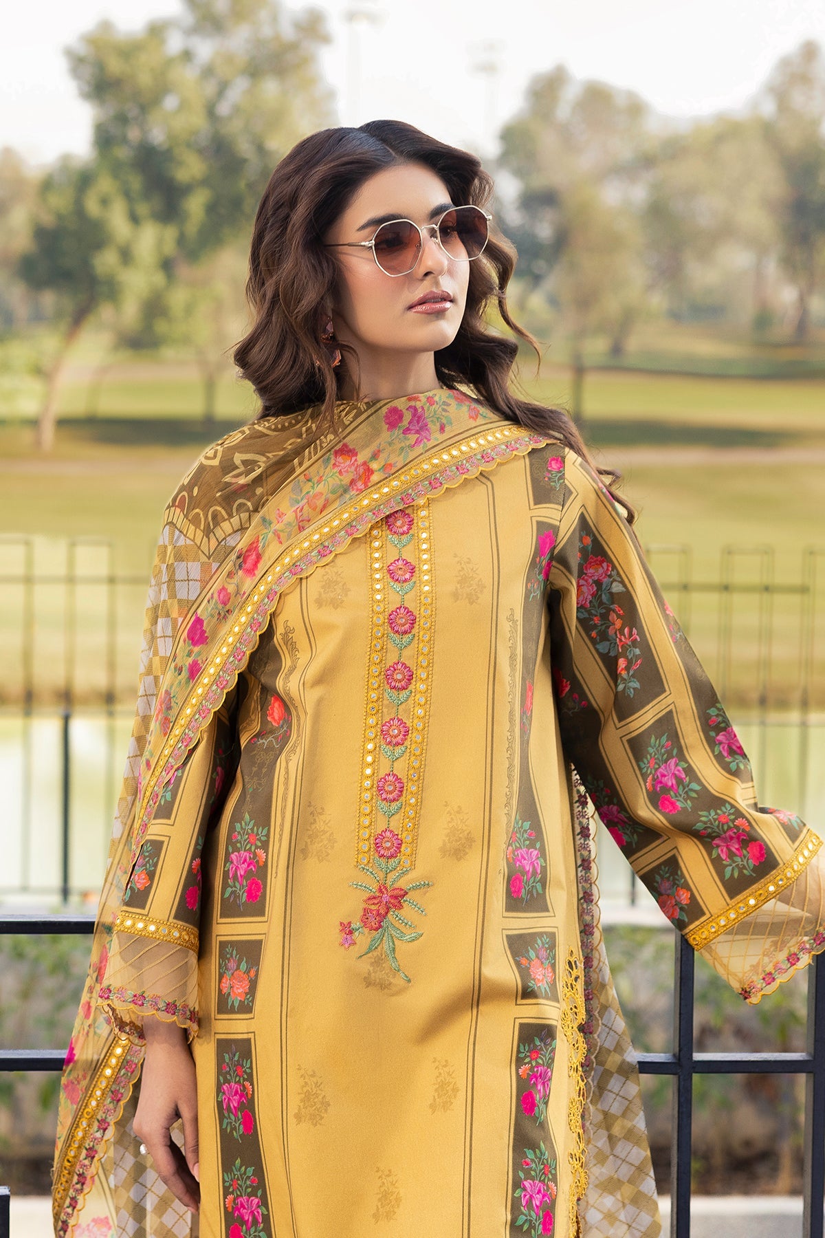 Charizma | Aniq Lawn | AN6-03, image 3