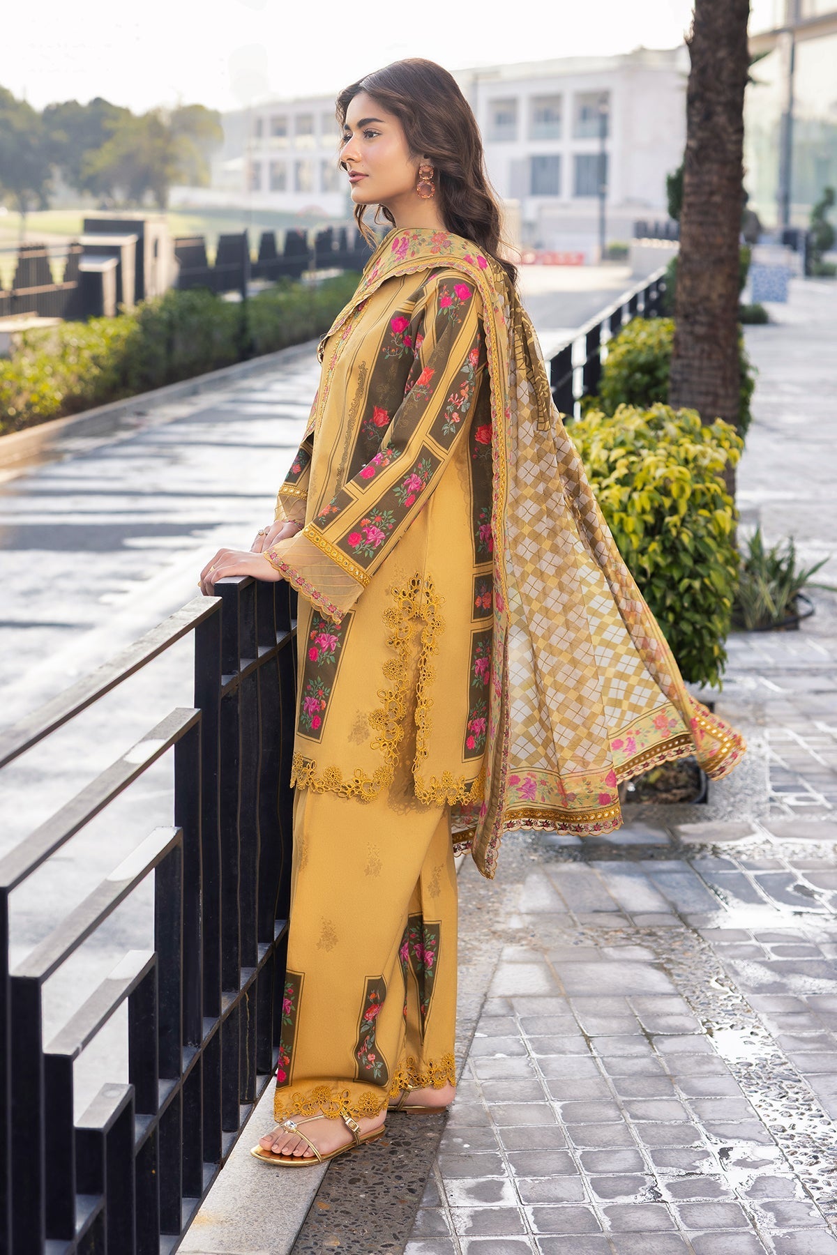 Charizma | Aniq Lawn | AN6-03, image 5