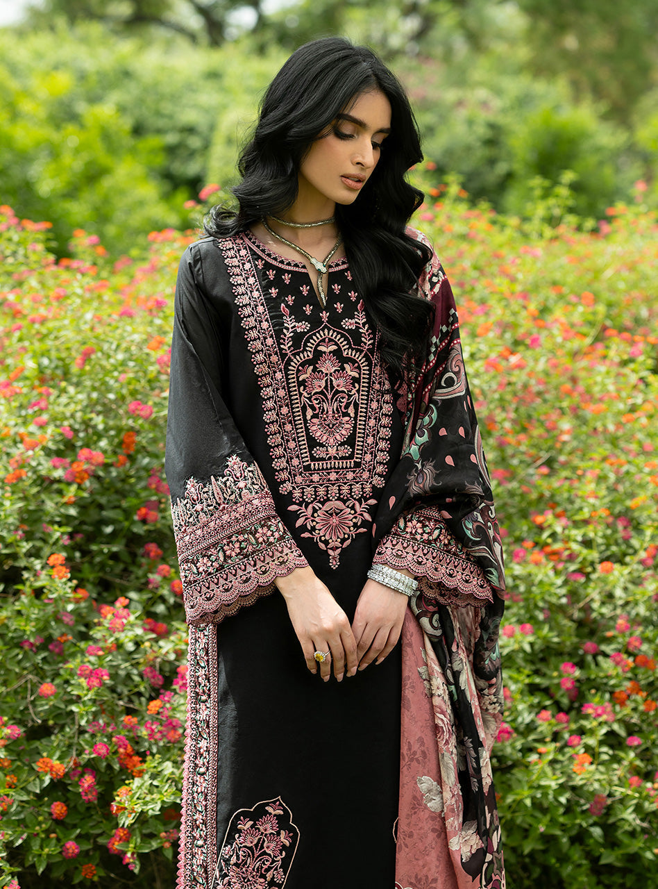 Zainab Chottani | Luxe Lawn 26 | Seya - 10, image 8