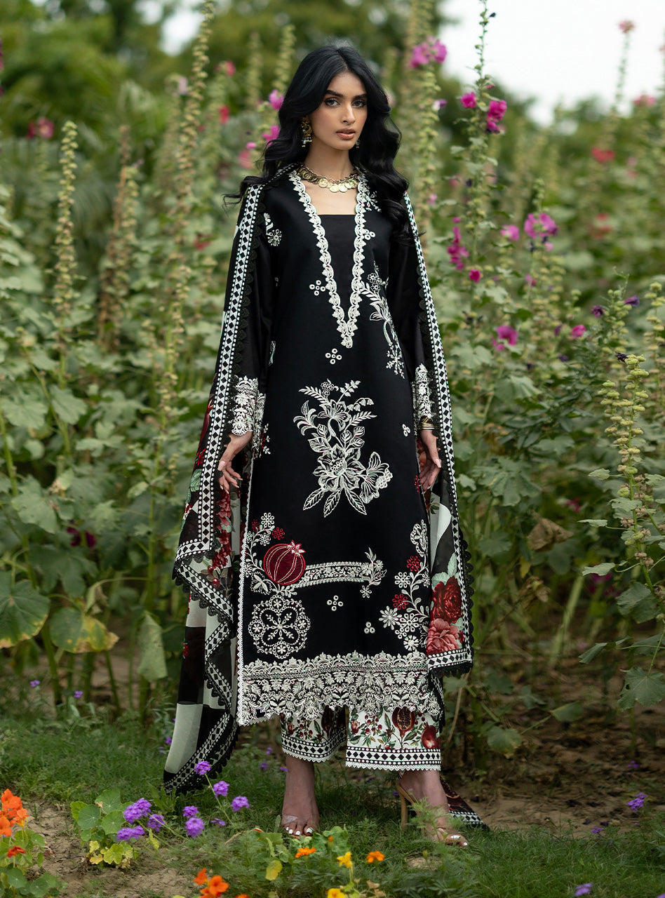 Zainab Chottani | Luxe Lawn 26 | Fia - 03