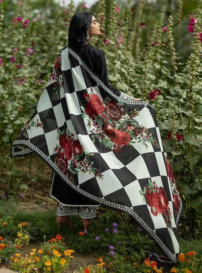 Zainab Chottani | Luxe Lawn 26 | Fia - 03