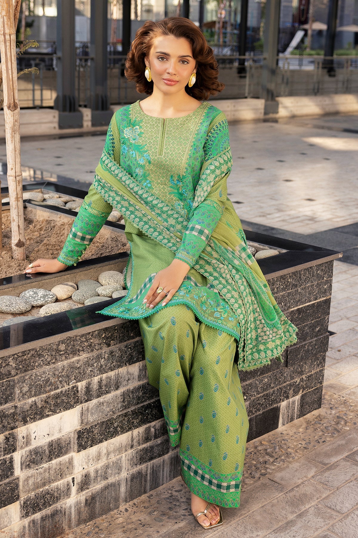 Charizma | Infinity Lawn | 3-PC UNSTITCHED EMBROIDERED LAWN COLLECTION IN6-02, image 4