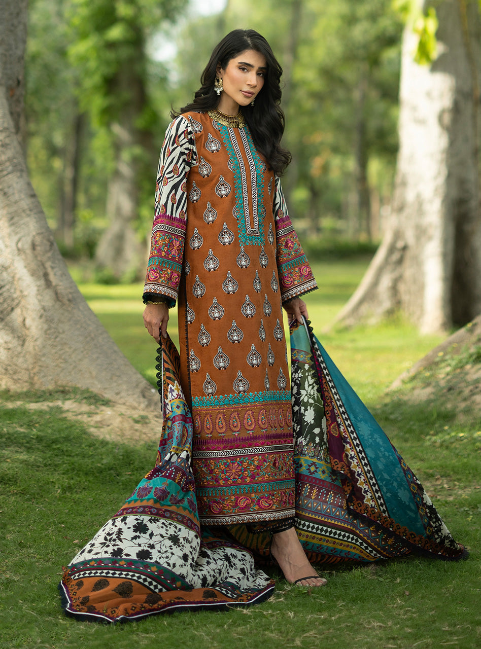 Zainab Chottani | Luxe Lawn 26 | Erin - 11-10