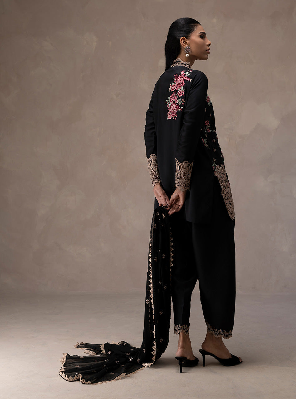 Zainab Chottani | Eid Edit 26 | Midnight Rose