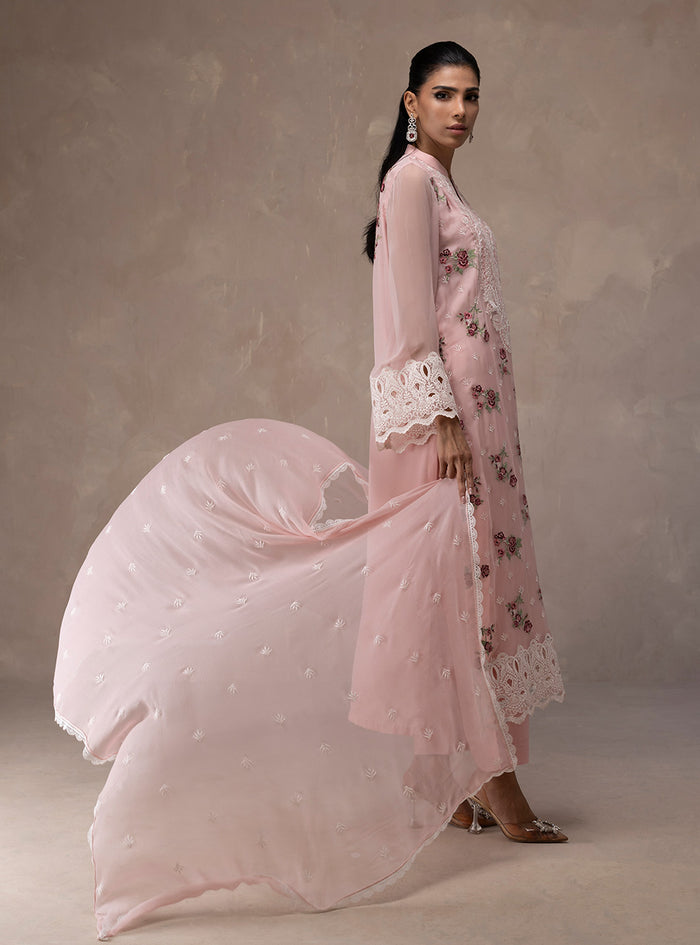 Zainab Chottani | Eid Edit 26 | Rose Luxe, image 3