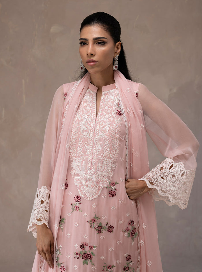 Zainab Chottani | Eid Edit 26 | Rose Luxe, image 5
