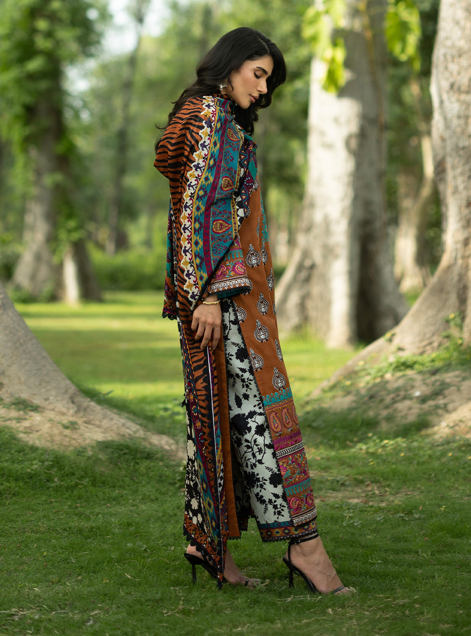 Zainab Chottani | Luxe Lawn 26 | Erin - 11, image 6
