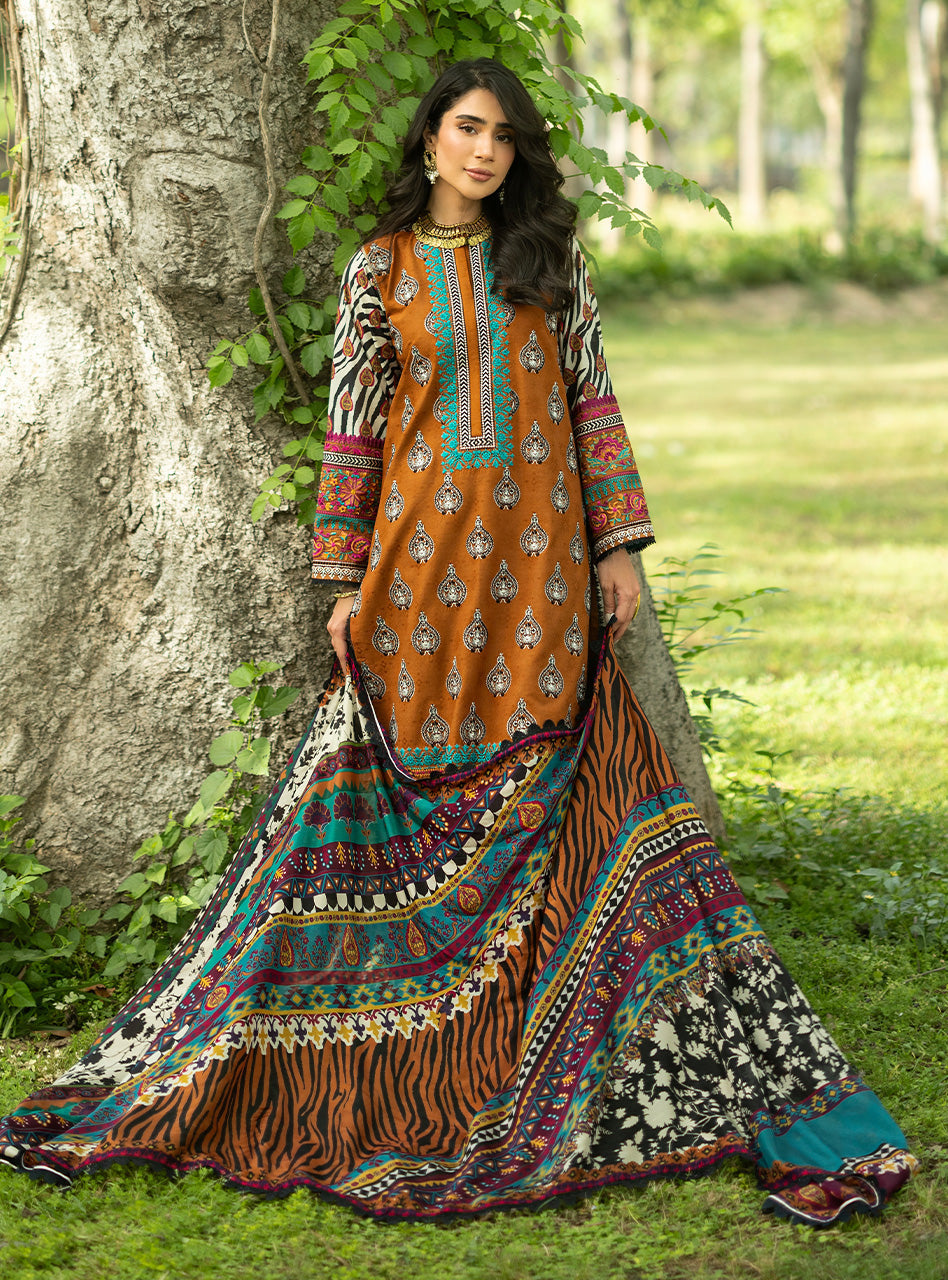 Zainab Chottani | Luxe Lawn 26 | Erin - 11-3