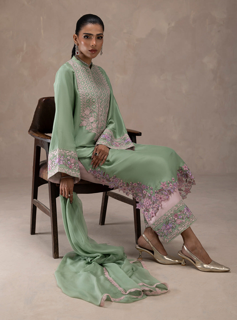 Zainab Chottani | Eid Edit 26 | Mint Bloom, image 5