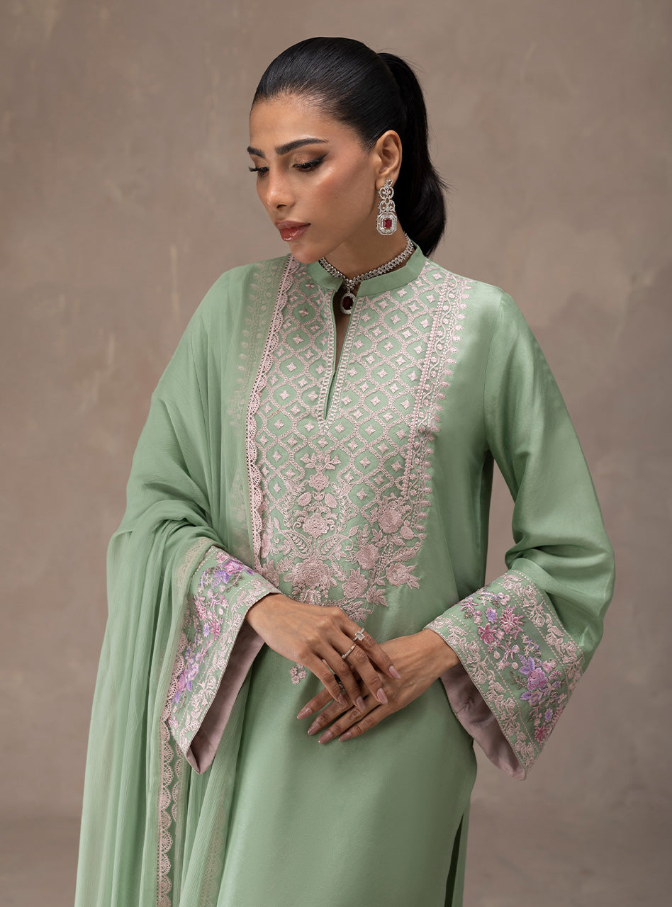Zainab Chottani | Eid Edit 26 | Mint Bloom, image 3