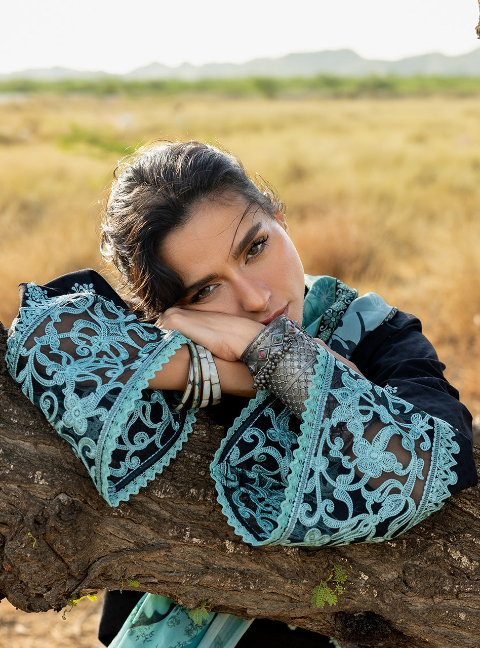 Zainab Chottani | Spring Summer Lawn 26 | Silva, image 3