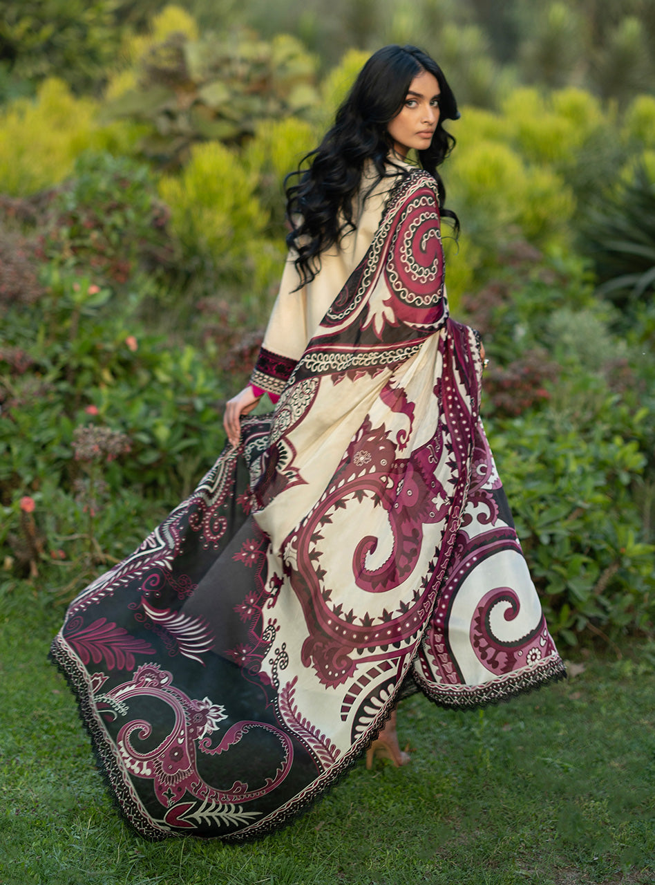 Zainab Chottani | Luxe Lawn 26 | Nour - 09, image 2