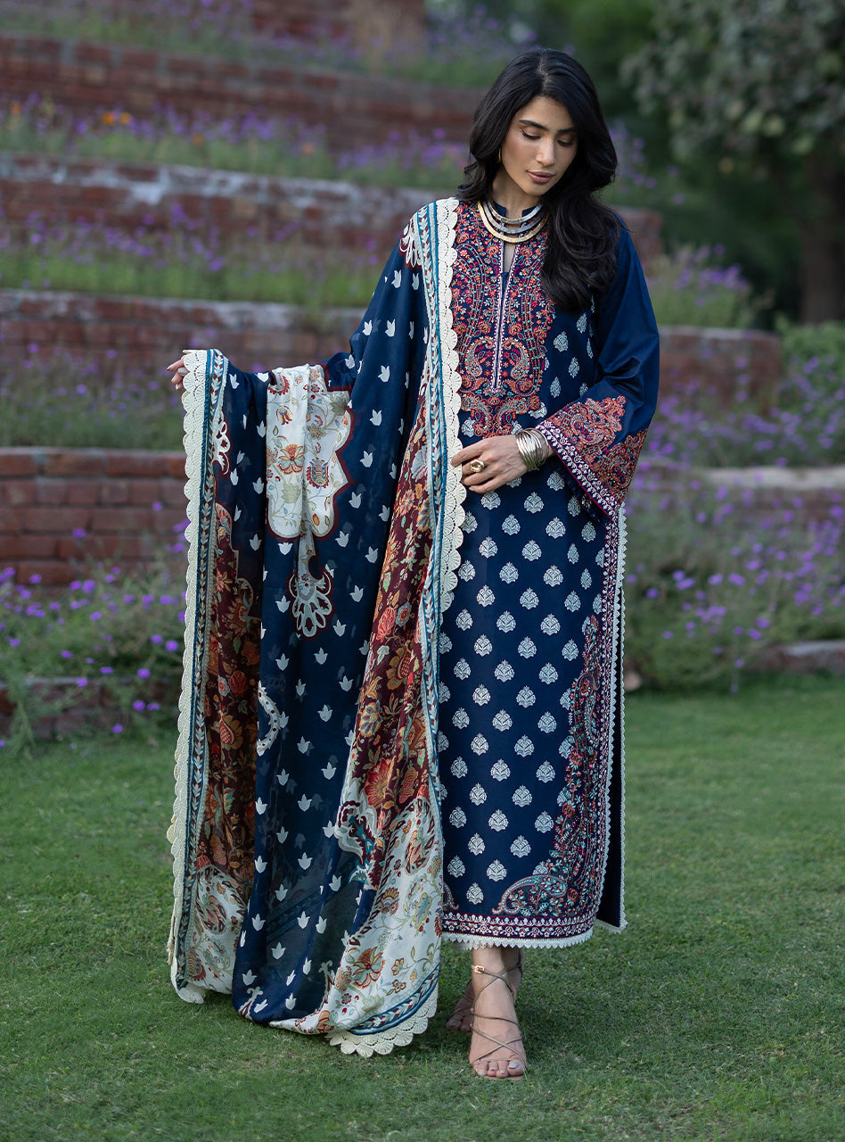 Zainab Chottani | Luxe Lawn 26 | Mesa - 08, image 5