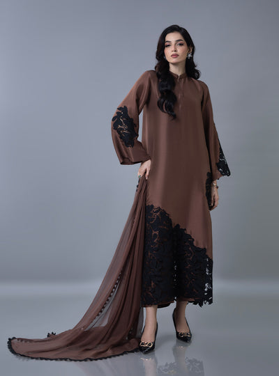 Zainab Chottani | Ramadan Edit 26 | Maison Mocha, image 5