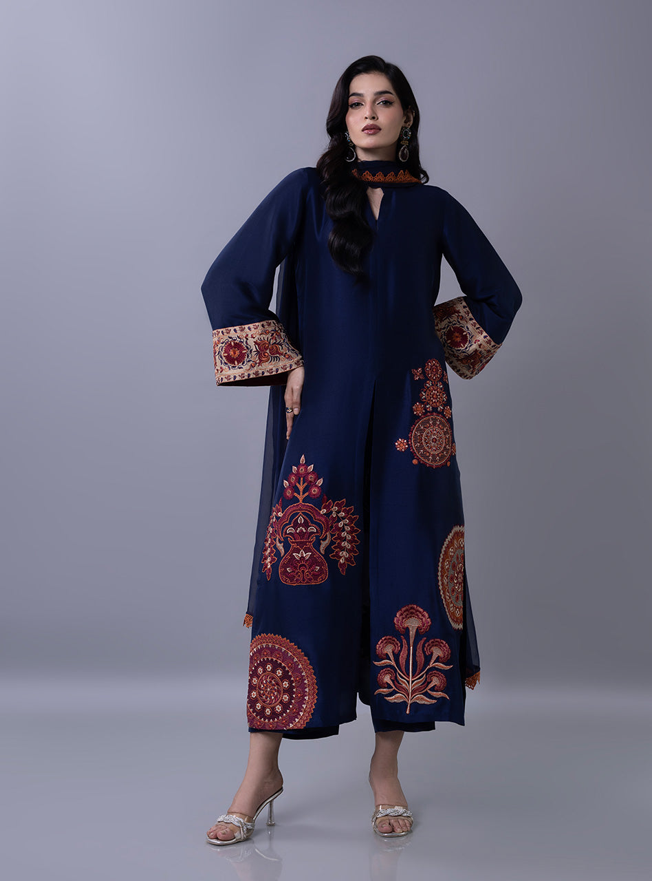 Zainab Chottani | Ramadan Edit 26 | Indigo Rust, image 5