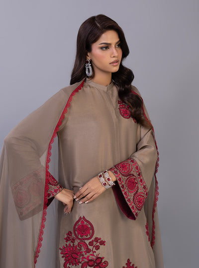 Zainab Chottani | Ramadan Edit 26 | Taupe Royale, image 5