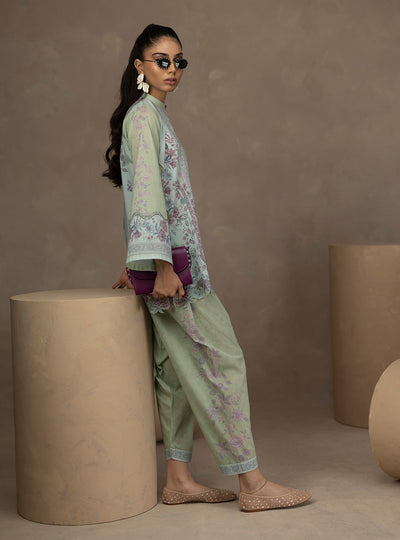 Zainab Chottani | Zahra Spring Edit 26 | Evie