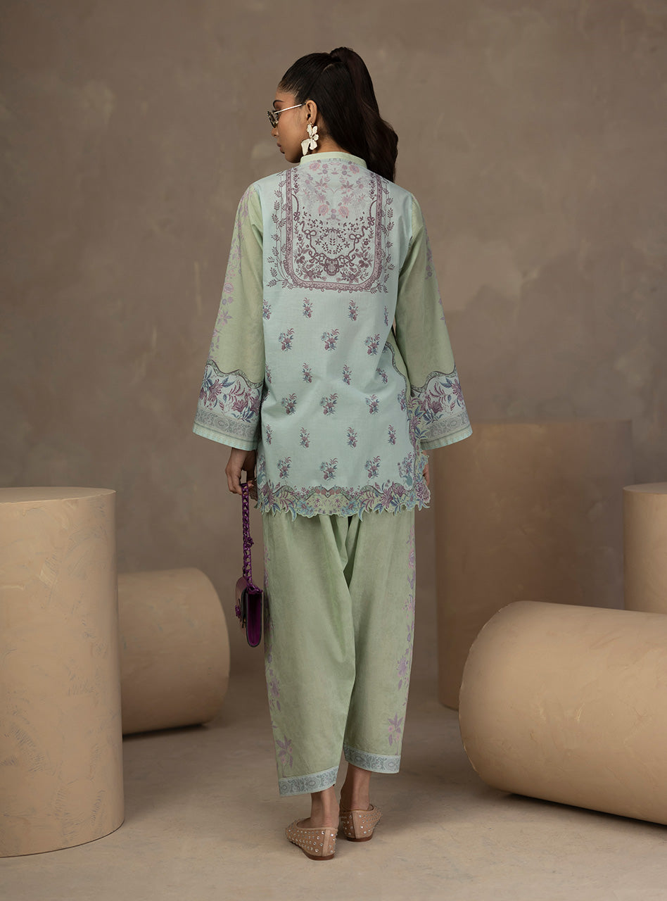 Zainab Chottani | Zahra Spring Edit 26 | Evie