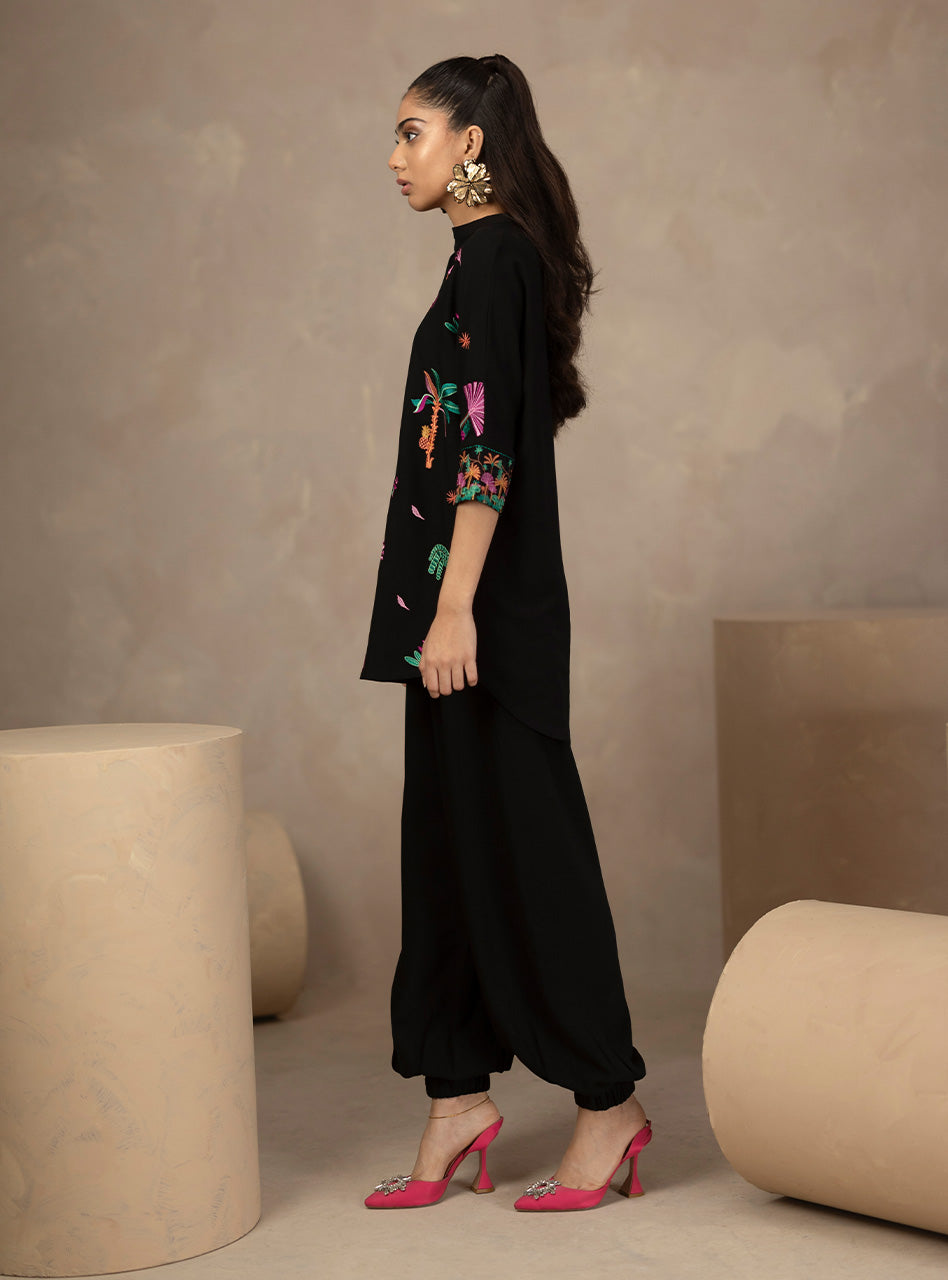 Zainab Chottani | Zahra Spring Edit 26 | Misty, image 4
