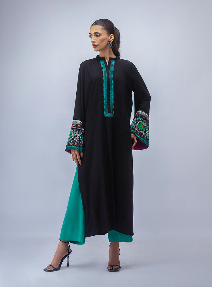 Zainab Chottani | Aara Moonsoon Edit | Midnight Meadow -  Zainab Chottani Ladies Clothes - Original Designer Dress - House of Maryam