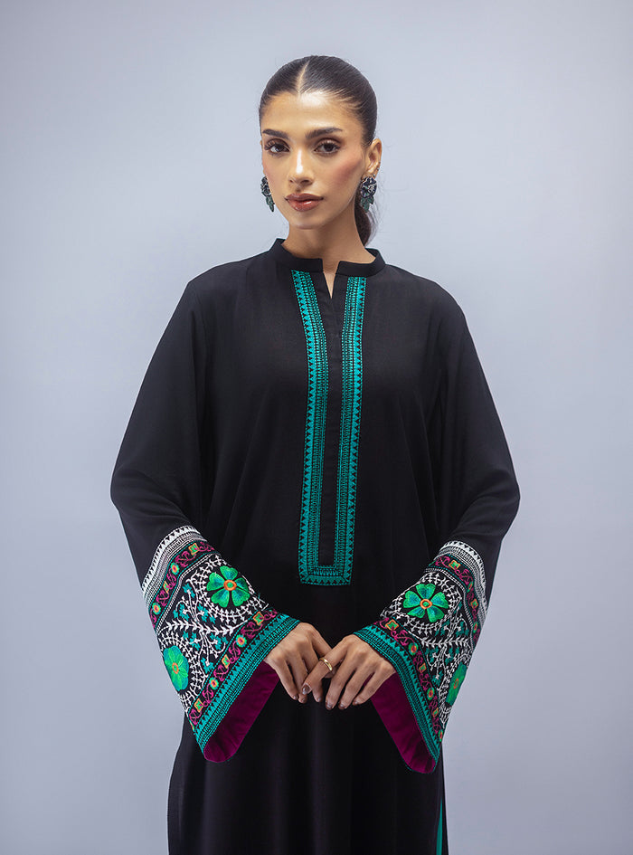 Zainab Chottani | Aara Moonsoon Edit | Midnight Meadow -  Zainab Chottani Ladies Clothes - Original Designer Dress - House of Maryam