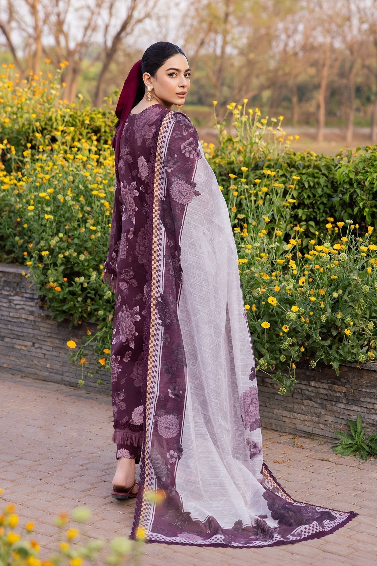 Alizeh | Sheen Lawn Prints 24 | ASTER -  Alizeh Casuals - Original Designer Dress - House of Maryam
