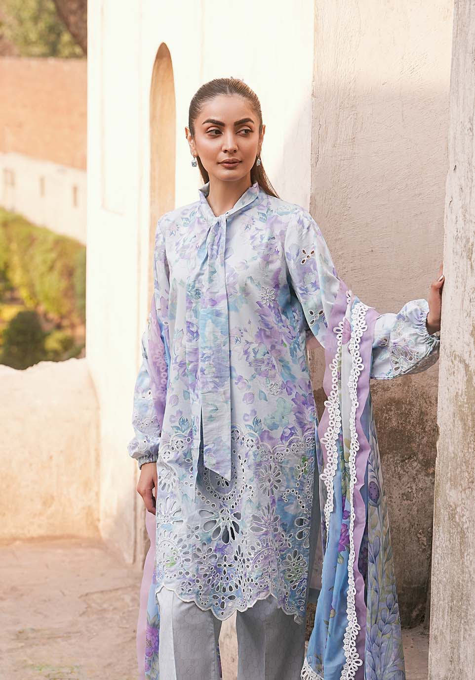 Zarqash | Luxe Lawn 26 | ZQL0010-3