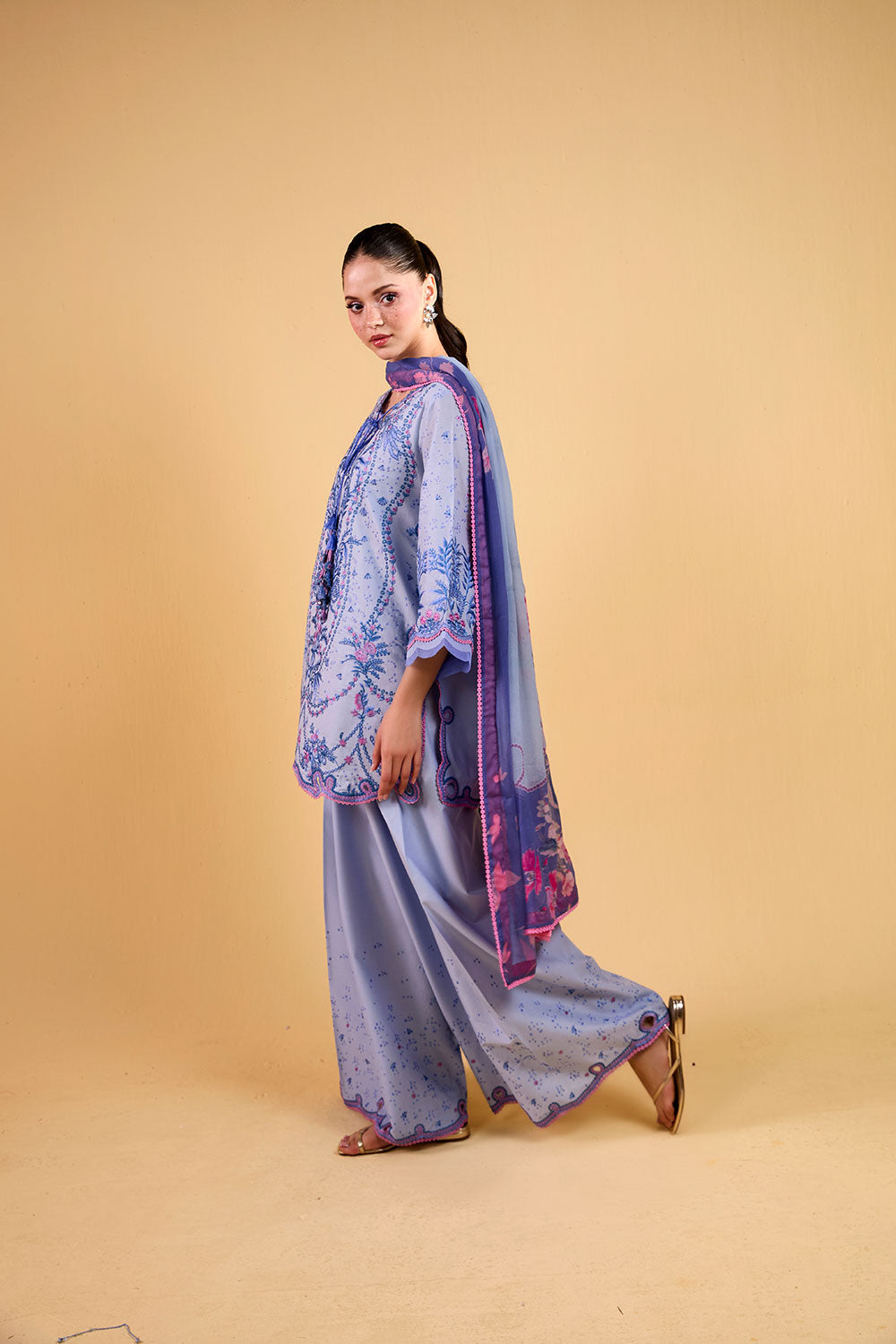 Sobia Nazir | Vital 26 | 3A, image 2