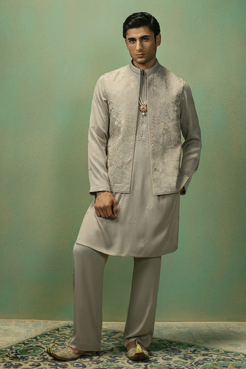 Republic By Omar Farooq | Luxury Rtw | 'Aariz' Open Waistcoat -  Republic by Omar Farooq Luxury RTW - Original Designer Dress - House of Maryam