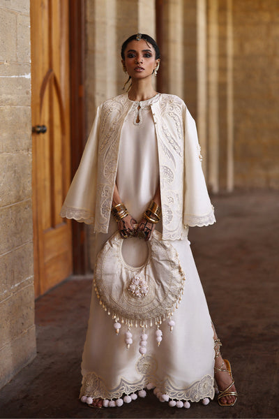 Wardha Saleem | Aari Collection 26 | Roha