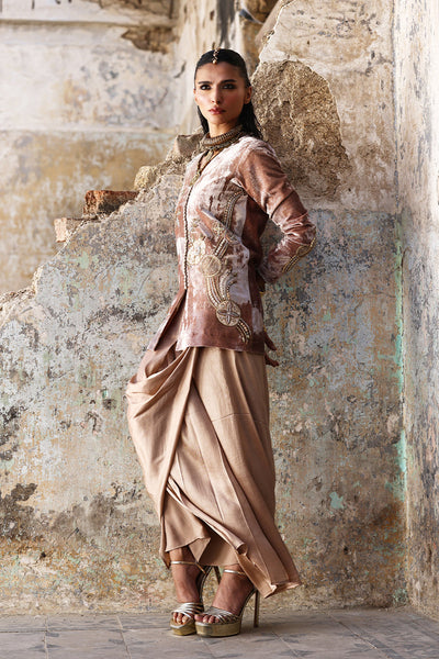 Wardha Saleem | Pure Velvet 25 | Nuha