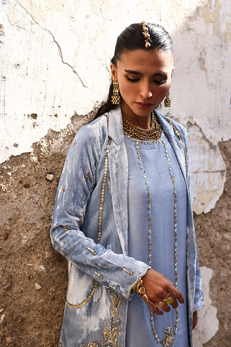 Wardha Saleem | Pure Velvet 25 | Leena-3