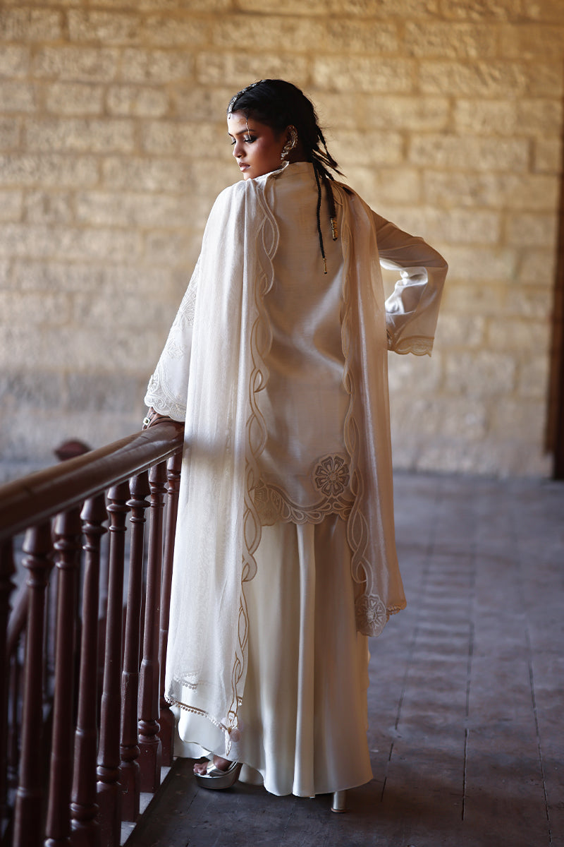 Wardha Saleem | Aari Collection 26 | Champa-2