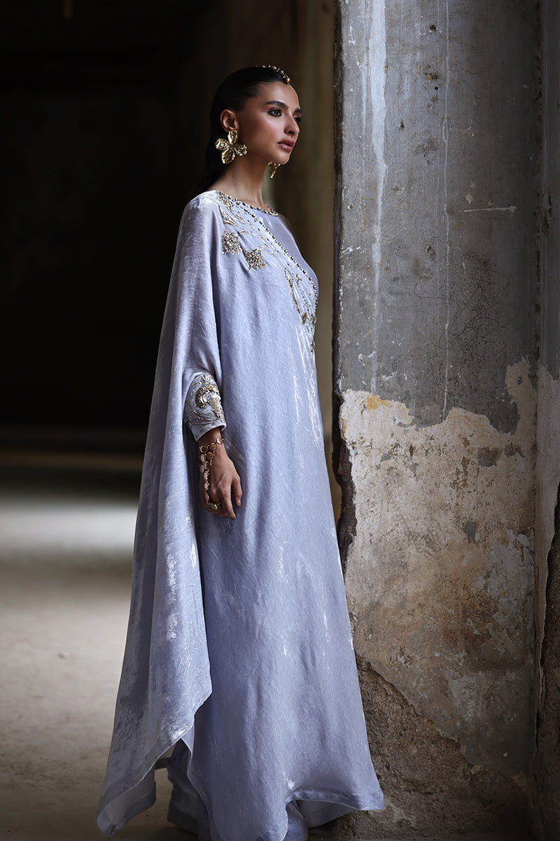 Wardha Saleem | Pure Velvet 25 | Viro-2