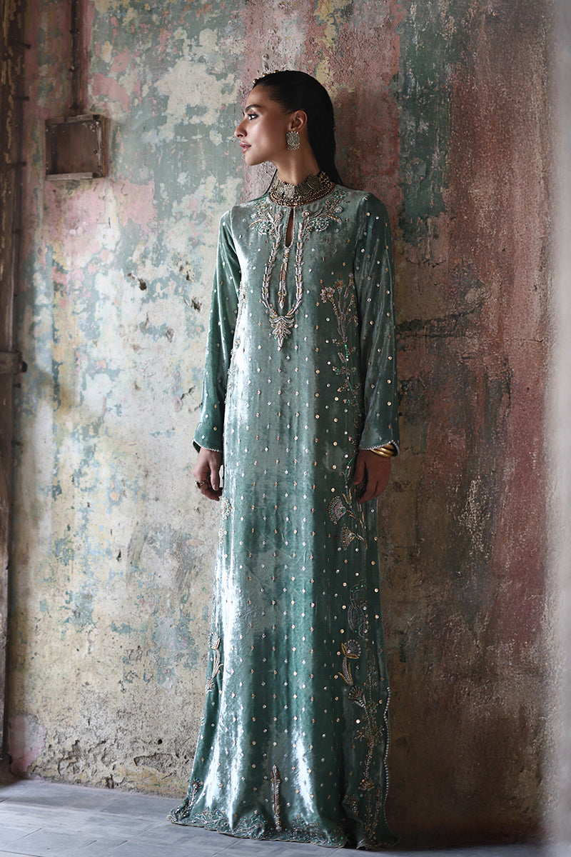 Wardha Saleem | Pure Velvet 25 | Vian