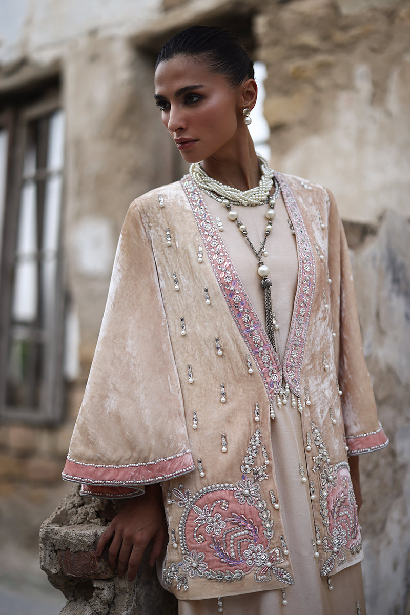 Wardha Saleem | Pure Velvet 25 | Arya-4