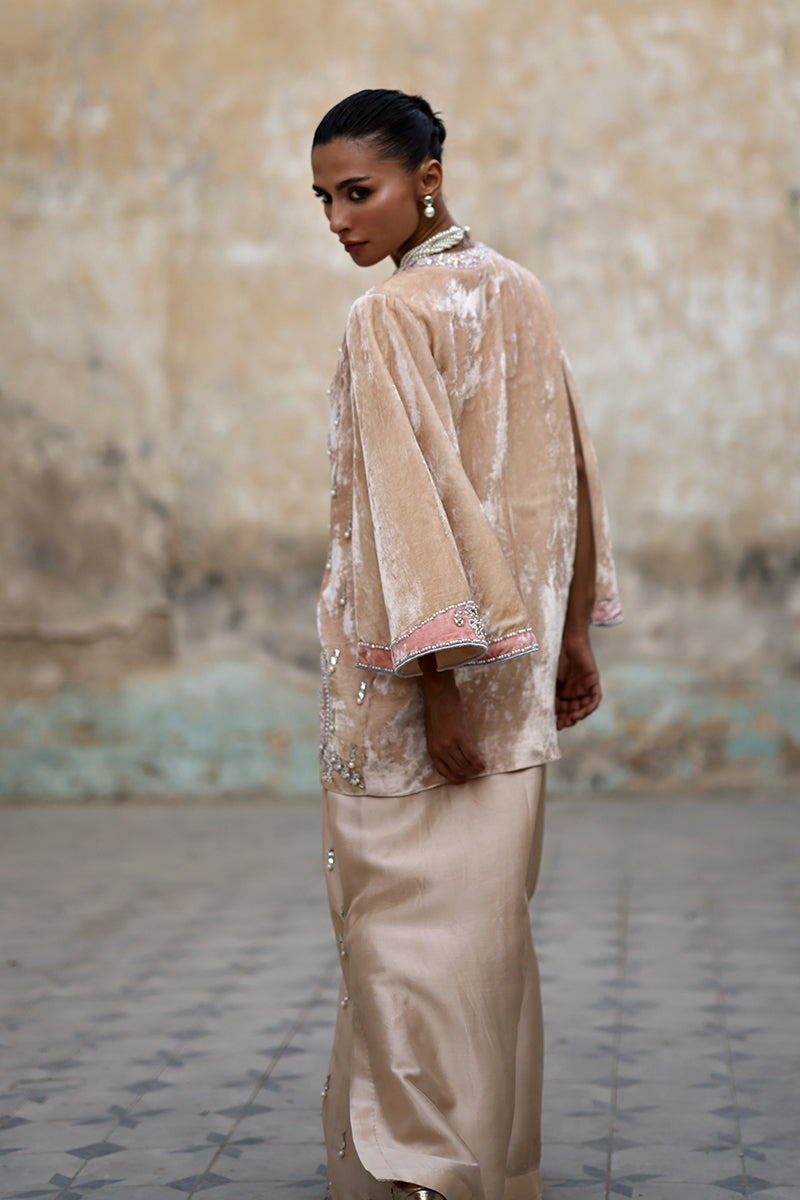 Wardha Saleem | Pure Velvet 25 | Arya-2