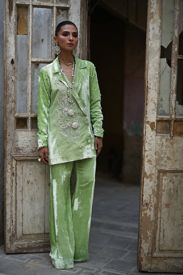 Wardha Saleem | Pure Velvet 25 | Koa-4