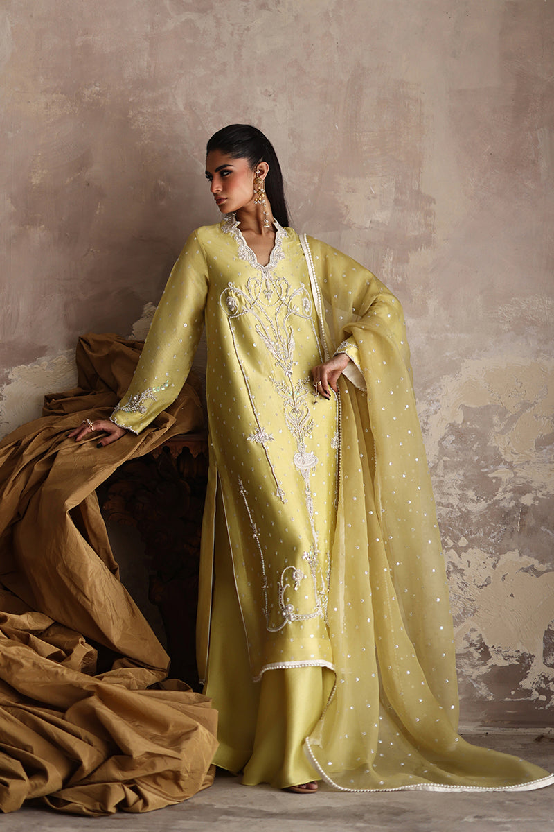 Wardha Saleem | Layla Formals 25 | Azali, image 9