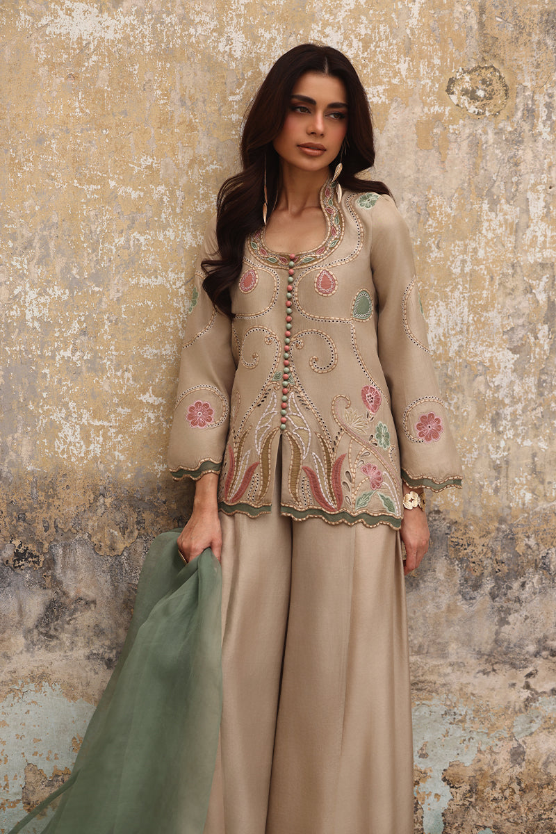 Wardha Saleem | Zimal Luxury Eid Edit 26 | Nazain, image 3
