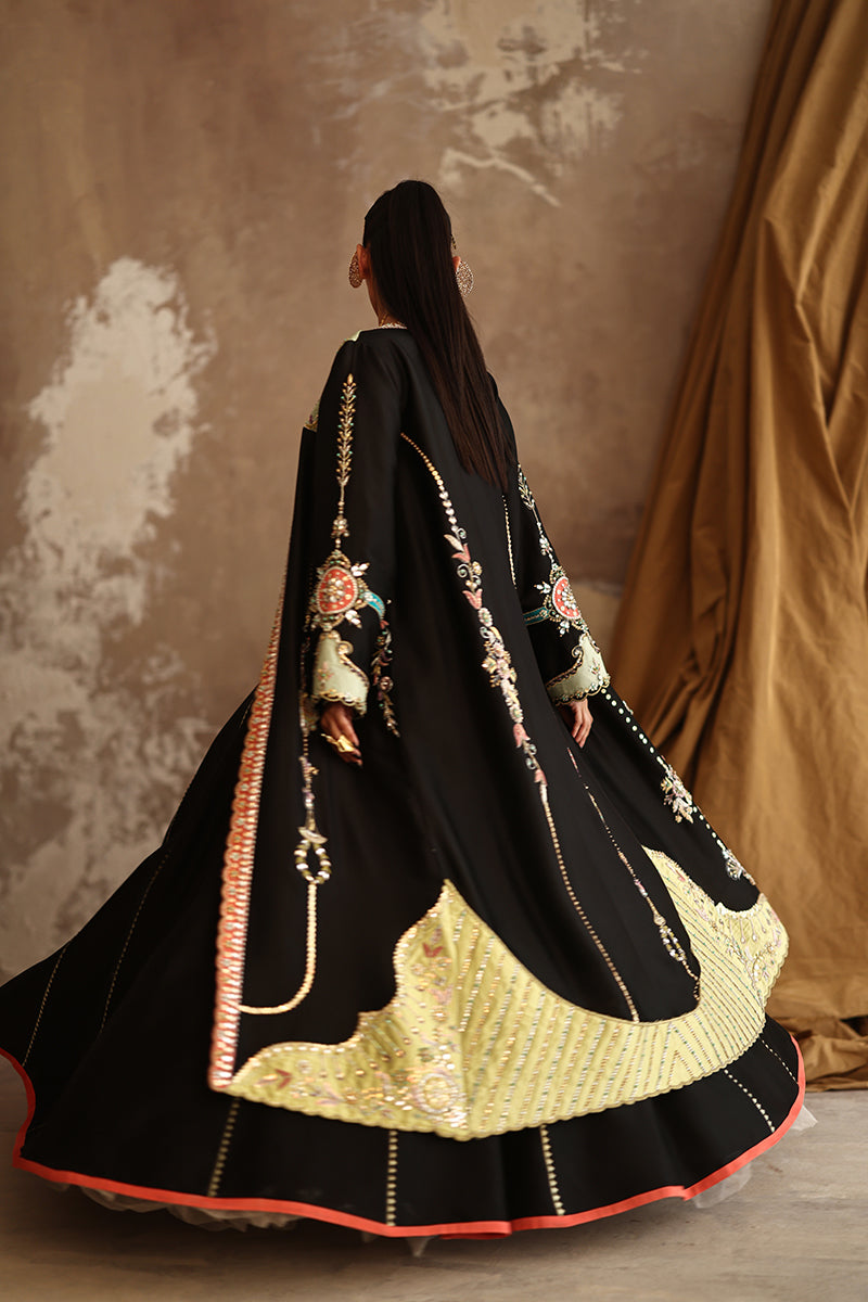 Wardha Saleem | Layla Formals 25 | Mehreb, image 2