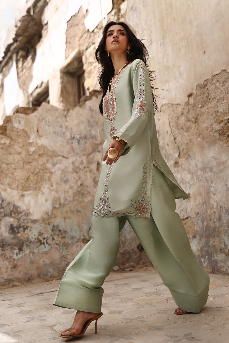 Wardha Saleem | Zimal Luxury Eid Edit 26 |Kiran-6