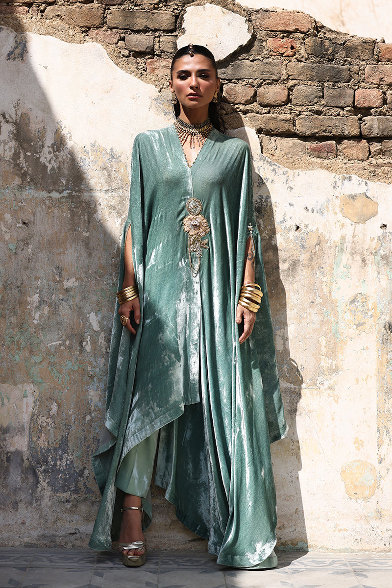 Wardha Saleem | Pure Velvet 25 |Kyra-3