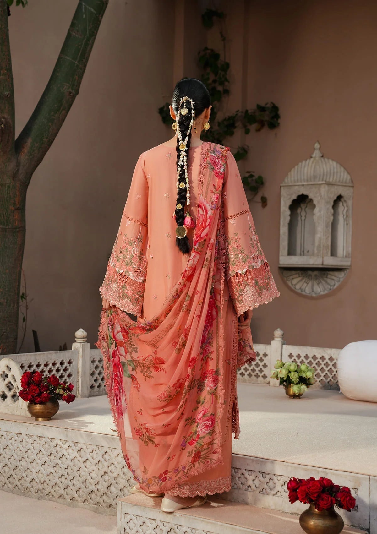 Kahf Premium | Ek Fasana Luxury Lawn 26 | KLB-5B ADAA, image 2