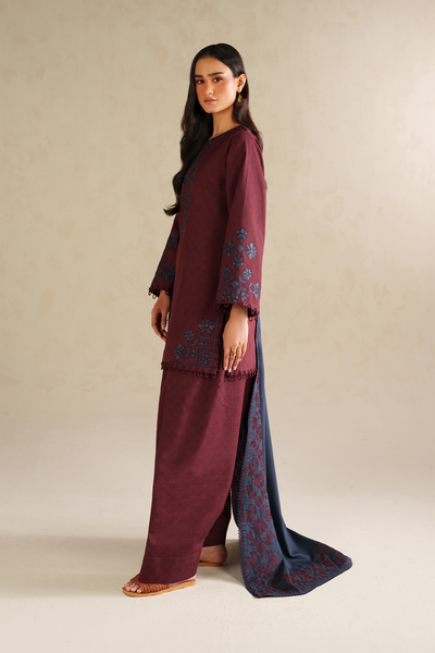 Iznik | Winter Chapter 25 | UE-592 Printed Khaddar