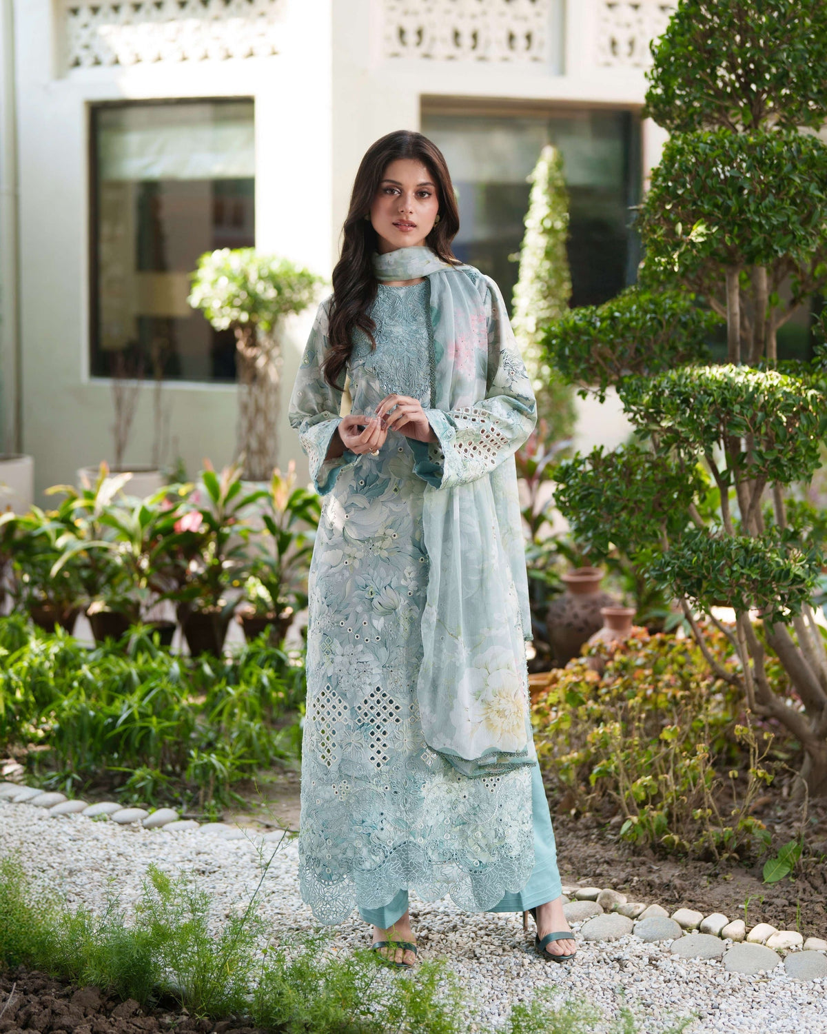 Neeshay | Printkari | CALIXA