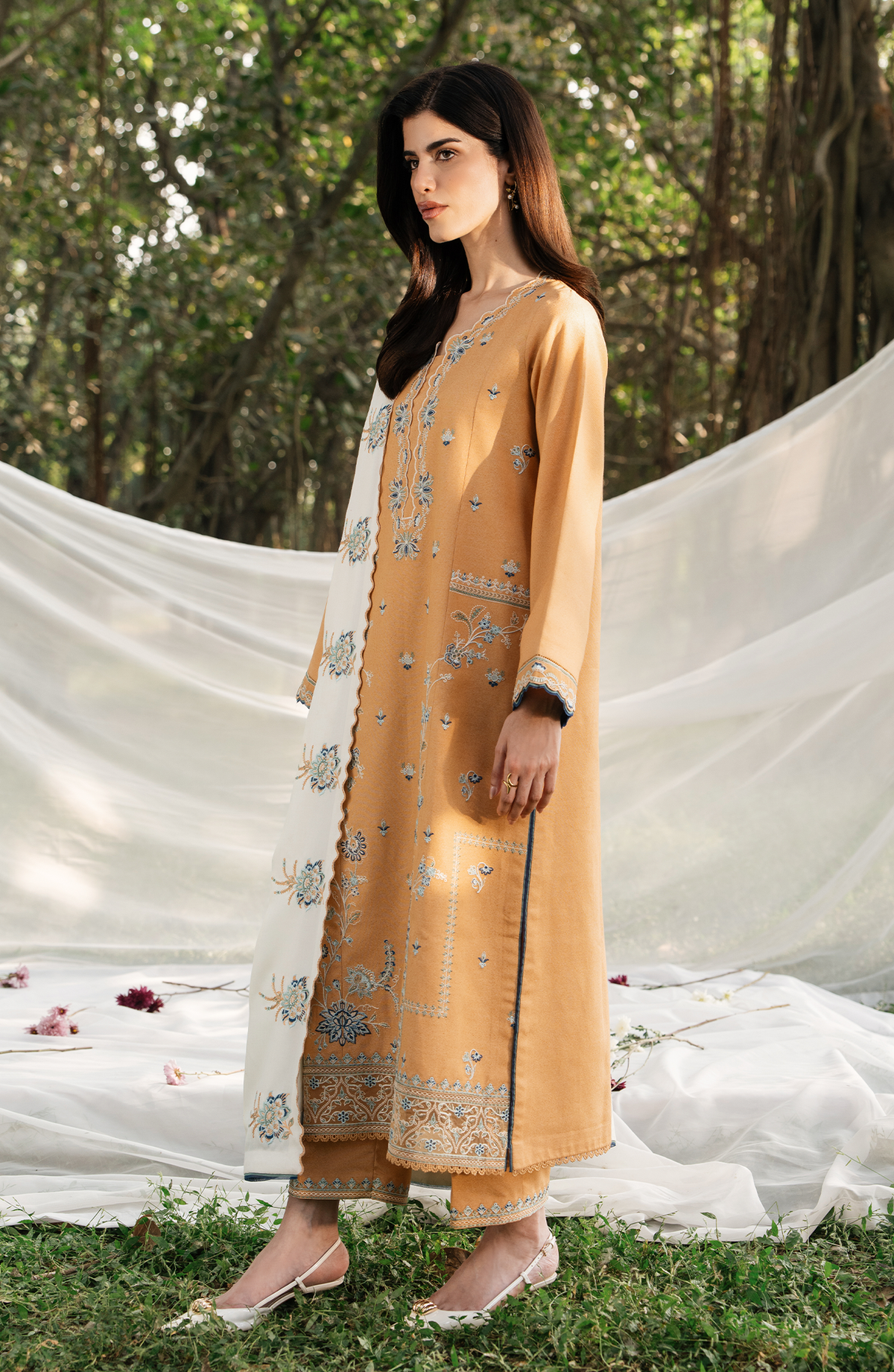 Seran | Enchanted Winter 25 | Solayne-3