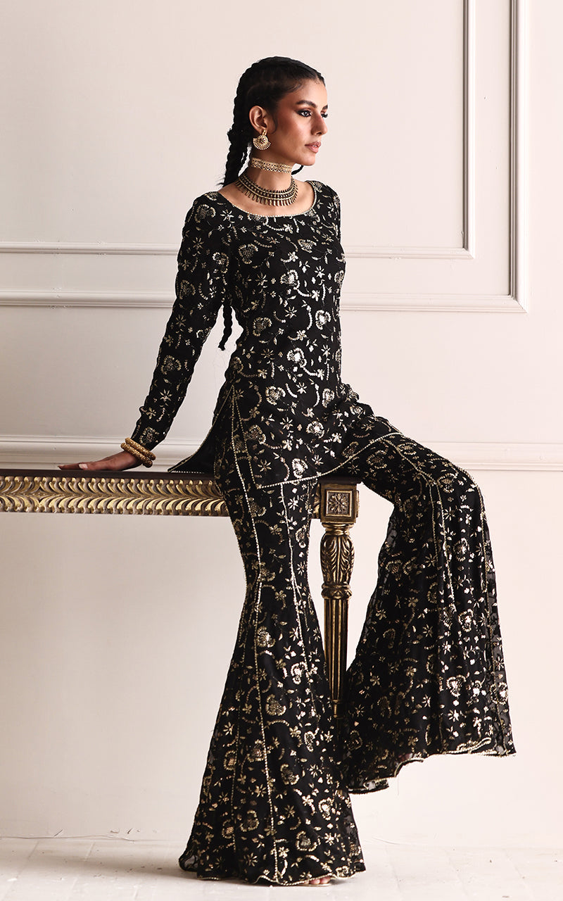 Threads and Motifs | Char Bagh Formals | 9965, image 3