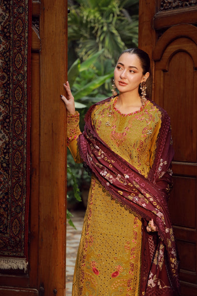 Maryam Hussain | Winter Shawl 25 | Soz