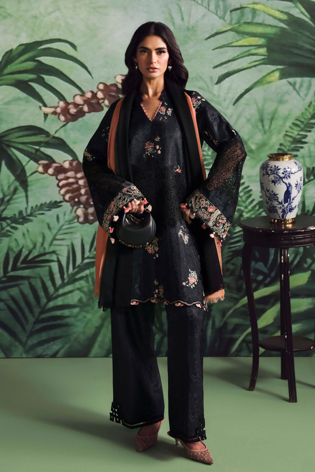 Sable Vogue | Ayame 25 | SWJC-03-25-2